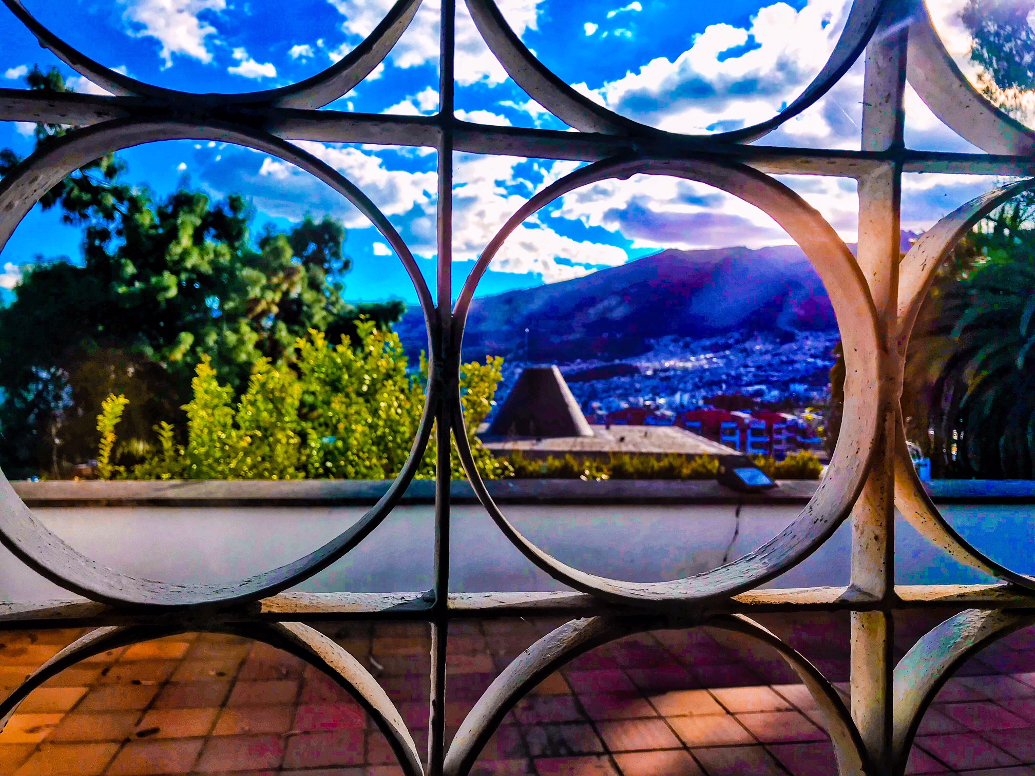 Quito travel guide